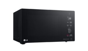 LG 42L NEOCHEF™ STAINLESS STEEL MICROWAVE WITH SMART INVERTER, GRILL OVEN - Image 2