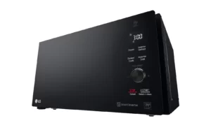 LG 42L NEOCHEF™ STAINLESS STEEL MICROWAVE WITH SMART INVERTER, GRILL OVEN