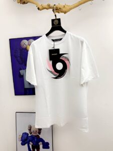 Round Neck T-shirts - Image 2