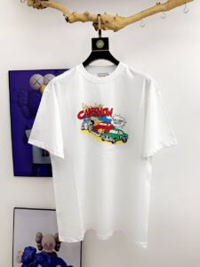 Round Neck T-shirts - Image 3