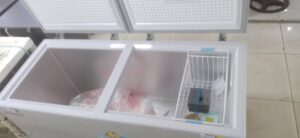 CHIGO CHEST FREEZER DOUBLE DOOR 520L CFD61C23 - Image 2