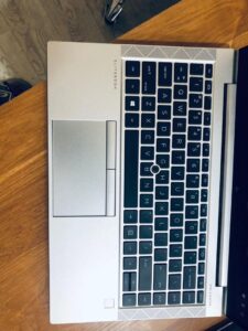 Laptop HP EliteBook 845 G7 16GB AMD Ryzen SSD 256GB - Image 5